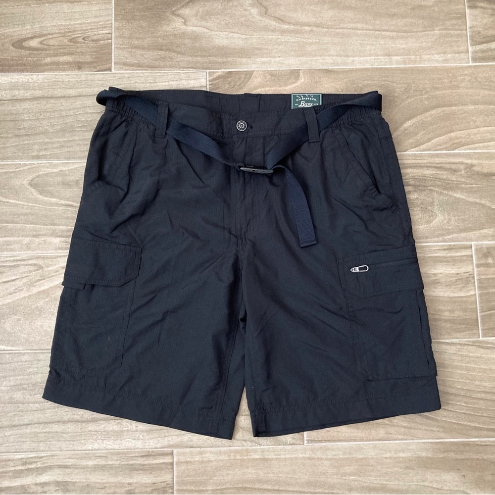 NWT Bass Explorer Shorts | Size 34